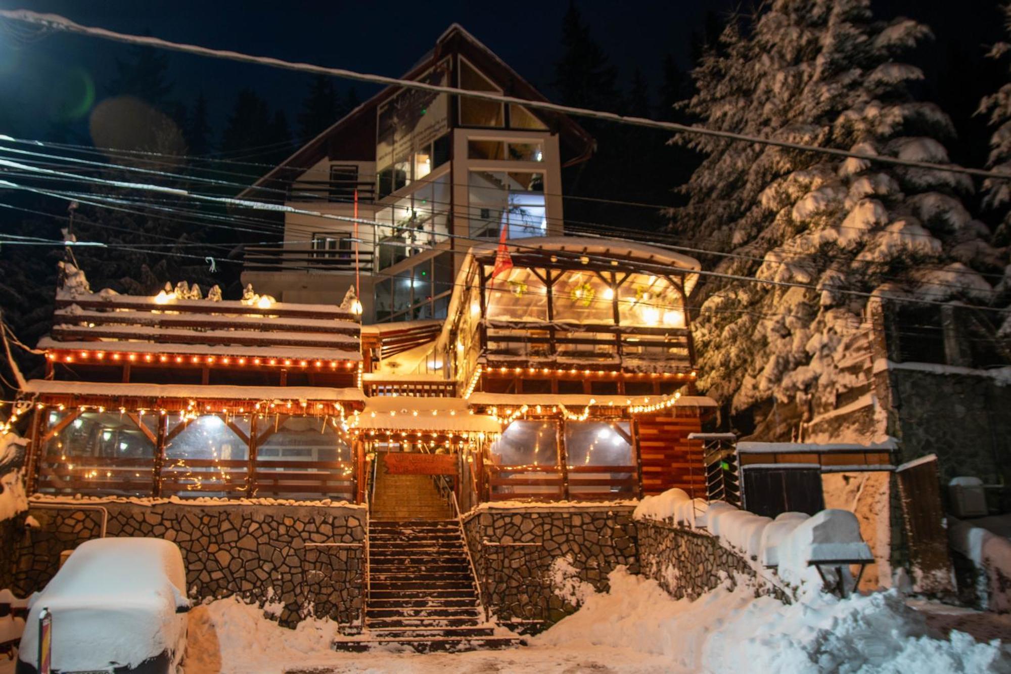 Villa Select Predeal Exterior photo